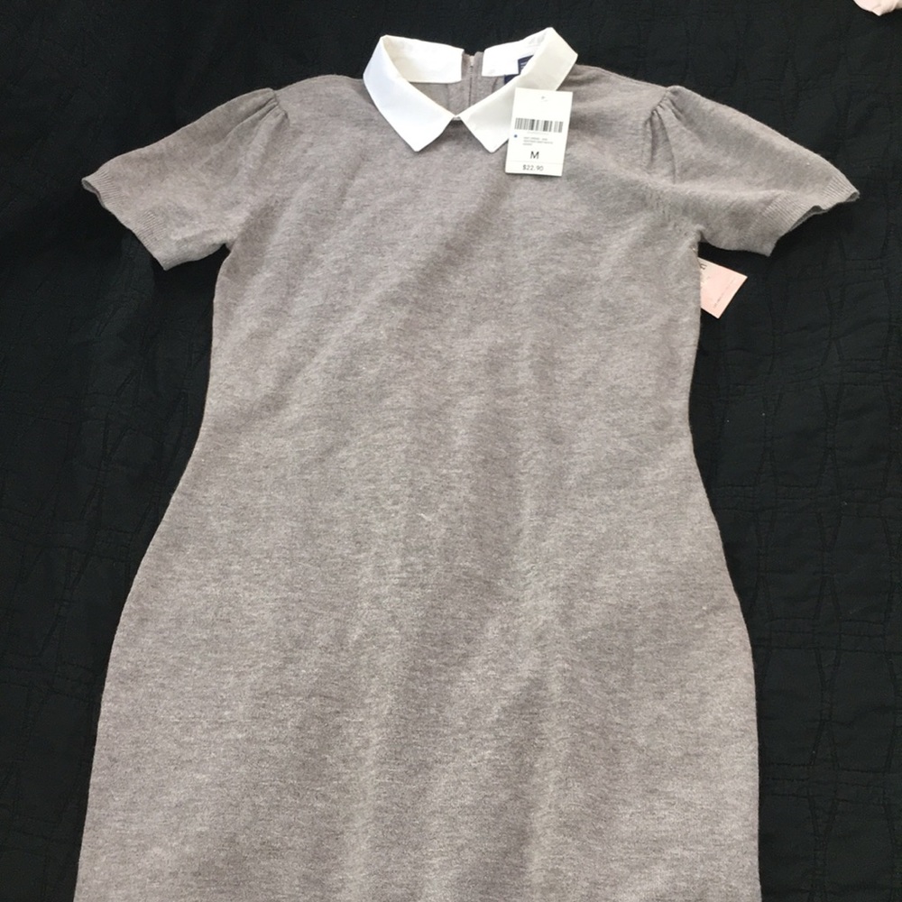 Grey bodycon dress with white collar